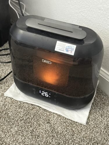 Dreo Smart Humidifiers for Bedroom. Top Fill 4L Supersized Cool Mist Humidifier with Nightlight. 32H Runtime. Touch/APP/Voice Control. 28 dB Quiet Ultrasonic Humidifiers for Large Room. Baby. Plants photo review