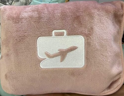 EverSnug Travel Blanket and Pillow - Ultra-Soft. Compact & Lightweight. 65x40 Inches. with Carry Case. Luggage Sleeve & Backpack Clip for Airplane Comfort (Black) photo review