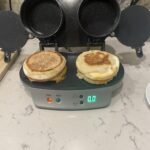 Hamilton Beach Dual Breakfast Sandwich Maker with Timer. Silver (25490A) photo review