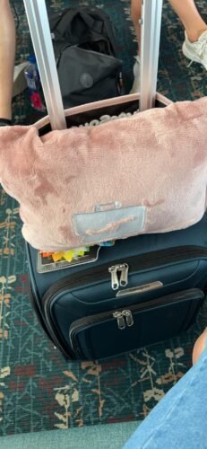 EverSnug Travel Blanket and Pillow - Ultra-Soft. Compact & Lightweight. 65x40 Inches. with Carry Case. Luggage Sleeve & Backpack Clip for Airplane Comfort (Black) photo review
