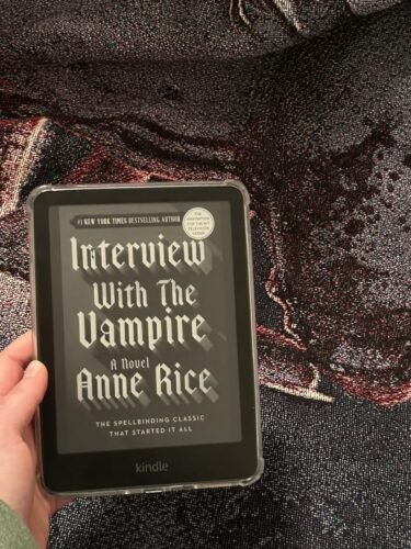 Amazon Kindle Paperwhite 16GB (newest model) ?C Our fastest Kindle ever. with new 7 glare-free display. and weeks of battery life ?C Without lockscreen ads ?C Black photo review