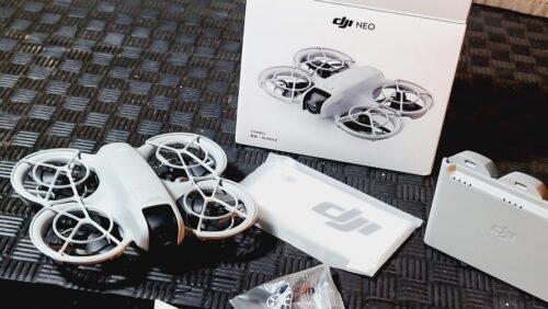 DJI Neo Three-Battery Combo. Mini Drone with 4K UHD Camera for Adults. 135g Self Flying Drone that Follows You. Palm Takeoff. Subject Tracking. QuickShots. Stabilized Video (Controller-Free) photo review