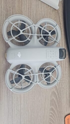 DJI Neo Three-Battery Combo. Mini Drone with 4K UHD Camera for Adults. 135g Self Flying Drone that Follows You. Palm Takeoff. Subject Tracking. QuickShots. Stabilized Video (Controller-Free) photo review